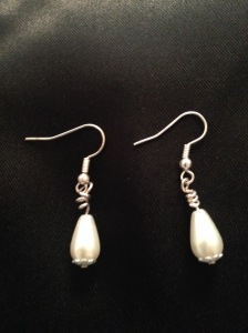 tear drop shaped pearl earrings
